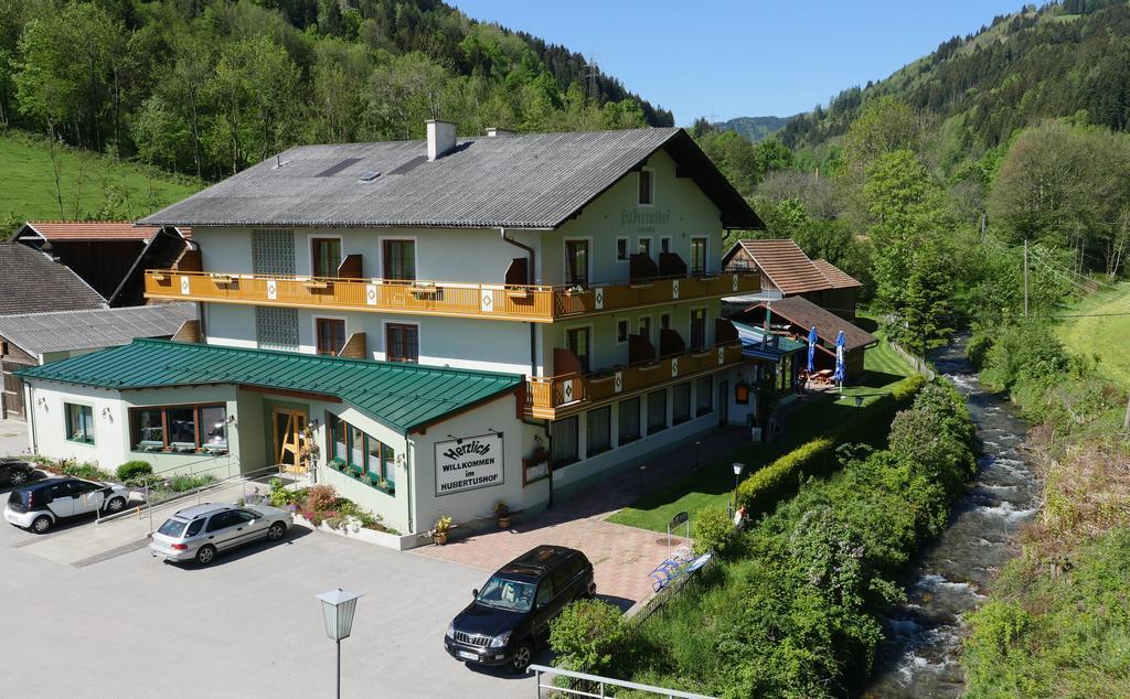 Hubertushof Hotel Trattenbach  Exterior photo